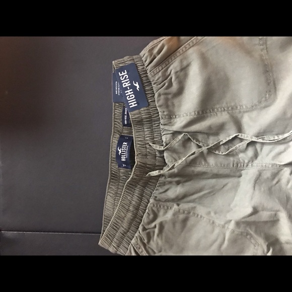 New Hollister high rise jogger size: small - Picture 5 of 5